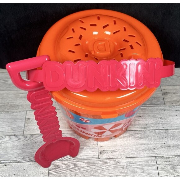 DUNKIN’ Limited Edition Summer Sand Bucket With Shovel And Lid 2025 Orange/Pink - Picture 3 of 8